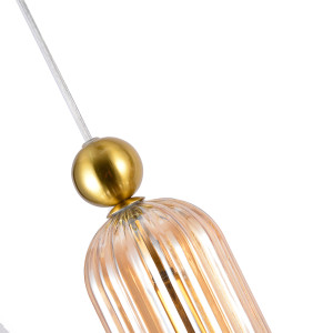 Detal bursztynowego szklanego klosza lampy Piega Amber